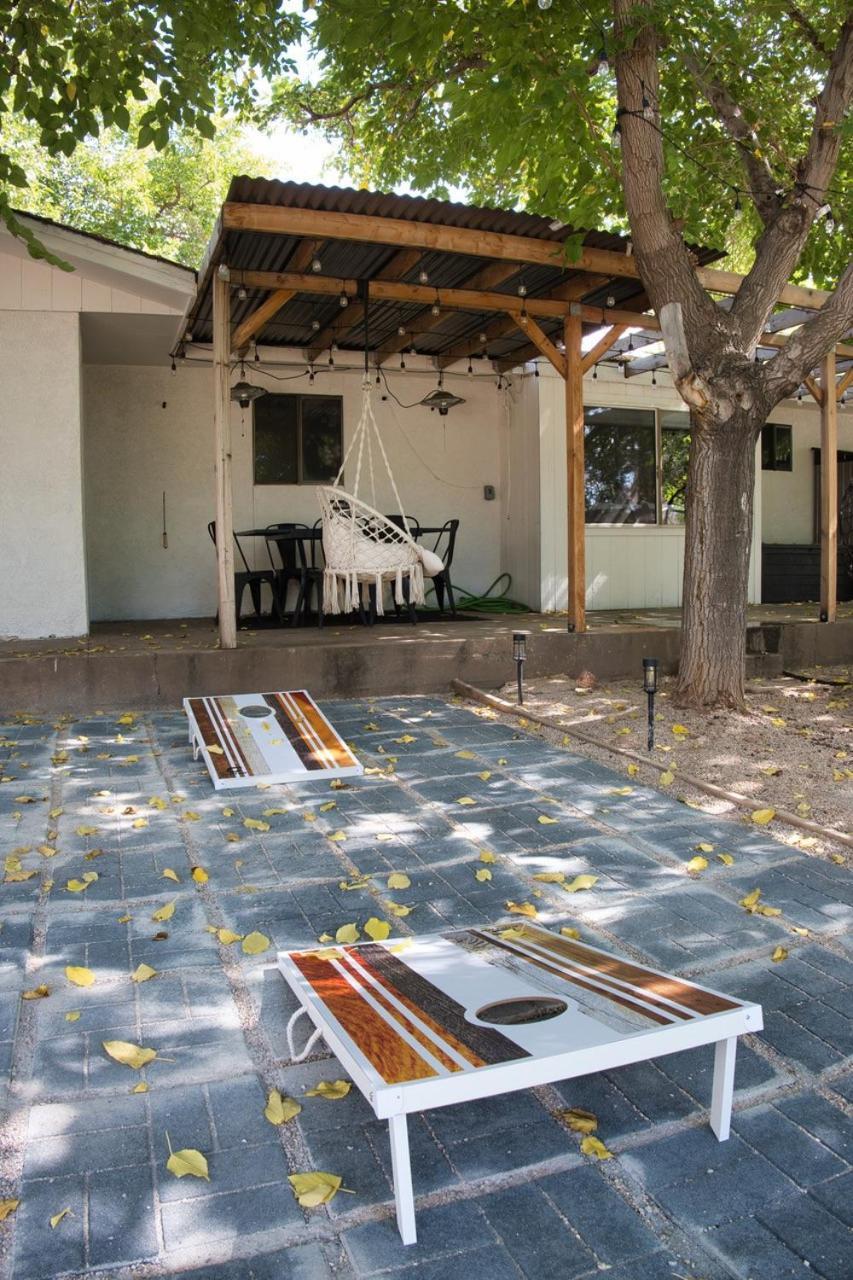 St George Family Getaway With Fire Pit, Ping Pong And Pet-Friendly Amenities Βίλα Σεντ Τζορτζ Εξωτερικό φωτογραφία